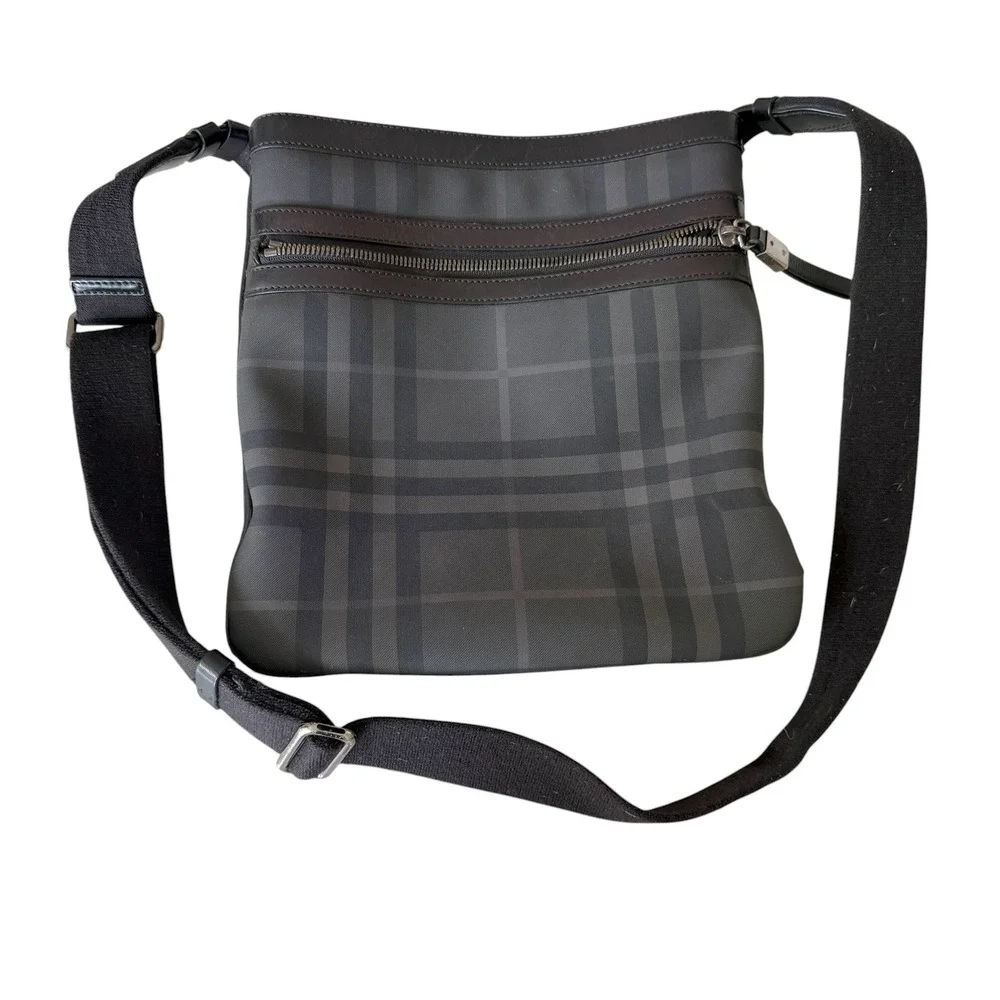 Burberry London Vintage Smoked Check Messenger Bag Charcoal Grey Black Crossbody